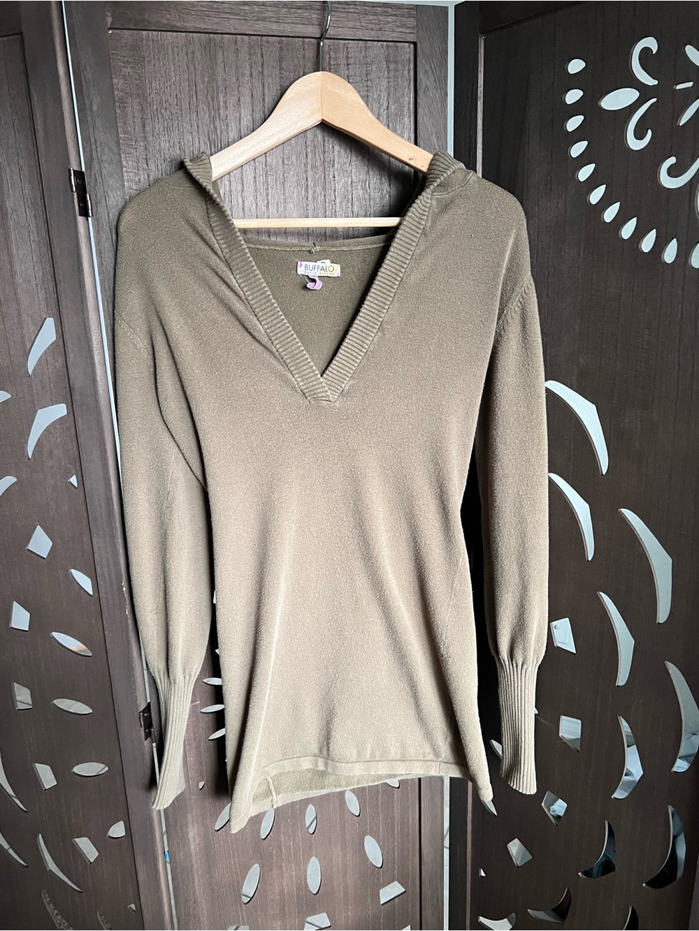 Buffalo David Bitton cotton knit hoodie sweater women's size M olive green